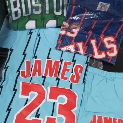 Juegos de shorts y desmangado o pullover para niño