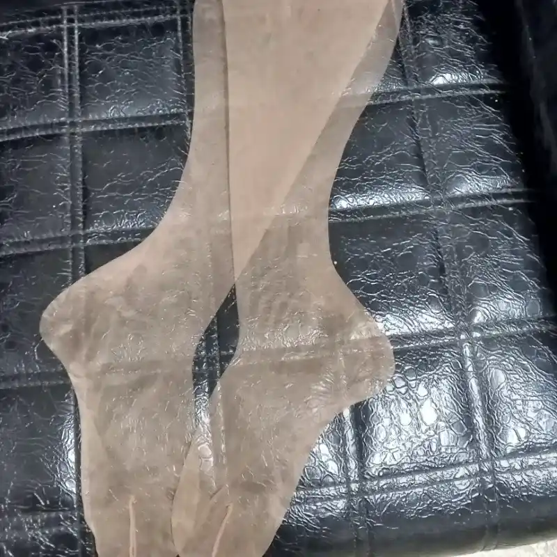 Medias Pants , tipo licra, tipo aceite, tipo mate y a Medio muslo