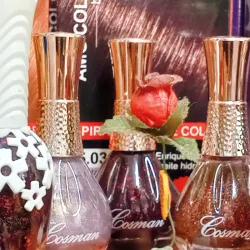 Pinturas de uñas Naturales 
