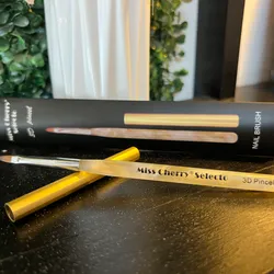 PINCEL SELECTO MISS CHERRY PARA RELIEVE 3D 