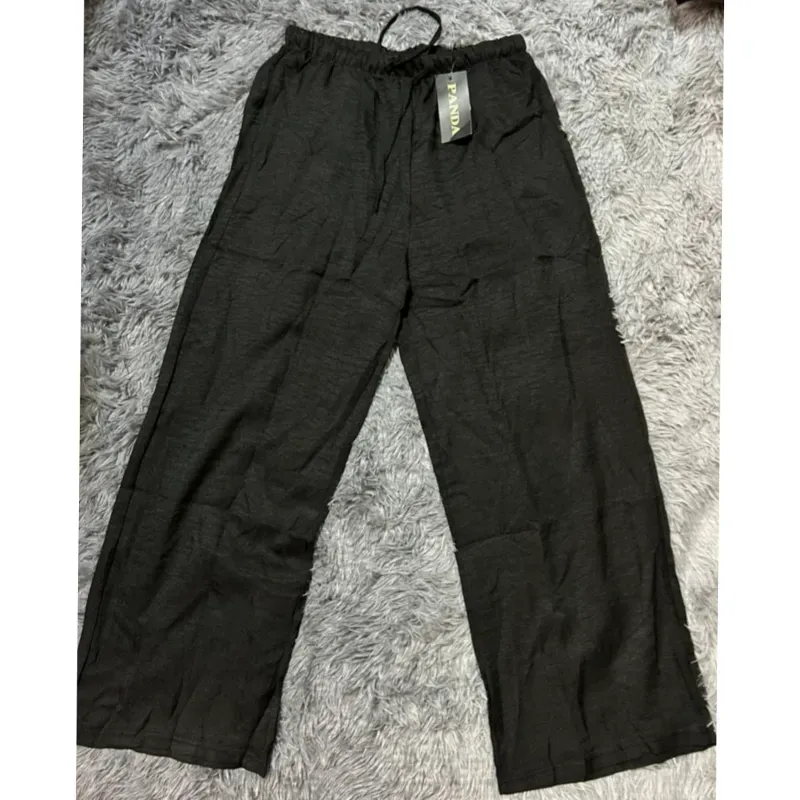 Pantaloneta Negra clara 