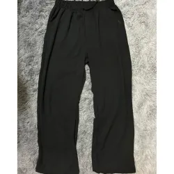 Pantaloneta Negra