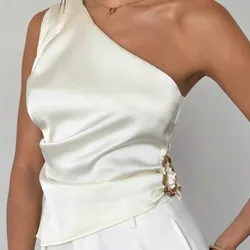 Blusa blanca con detalle dorado 