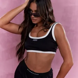 Top corto negro