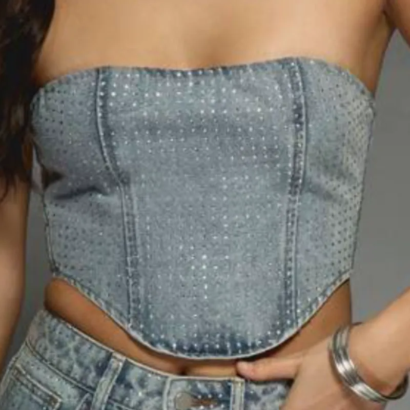 Top de mezclilla con brillitos 