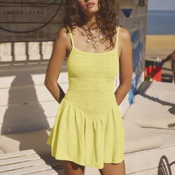 Vestido amarillo de verano 