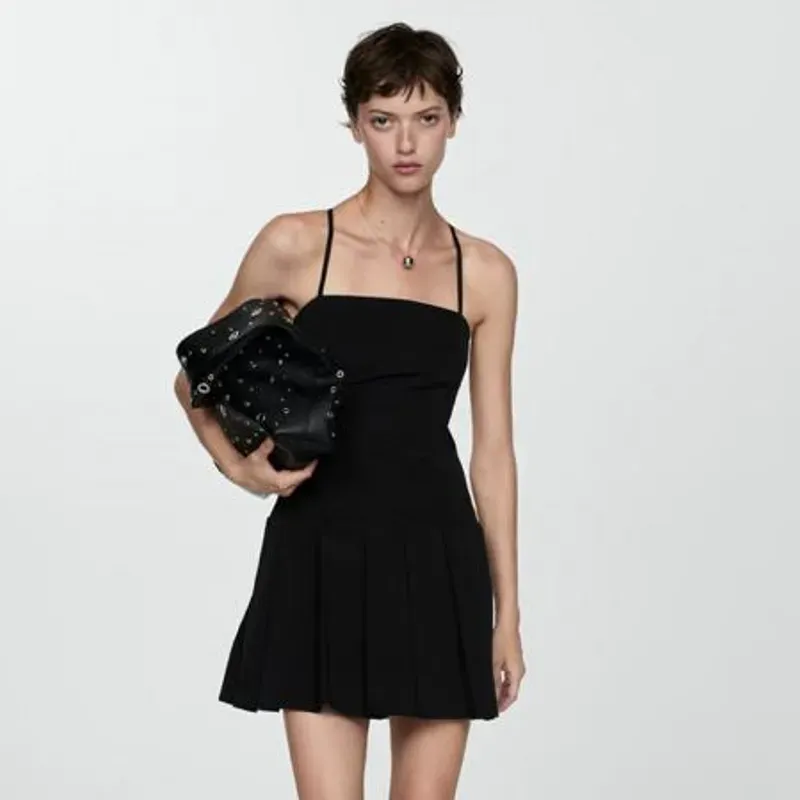 Vestido Negro Corto