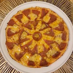 Pizza De Chorizo Con Queso Gouda