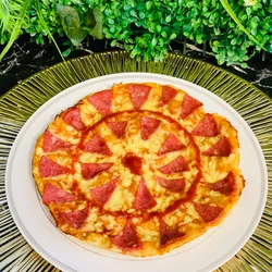 Pizza De Jamón