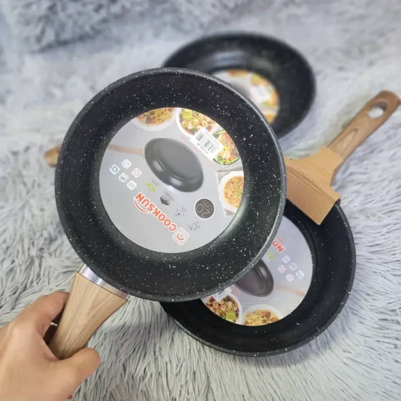 Tablas de picar con cuchillo y rallador 