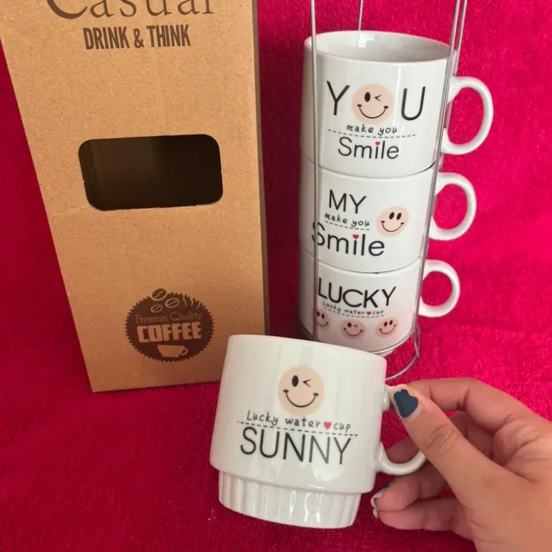 Juego de 4 tazas de té con soporte