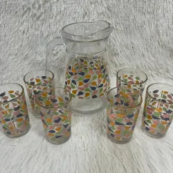 Juego de jarra con vasos