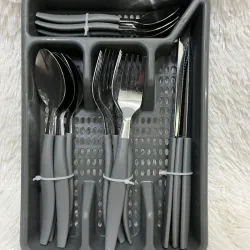 Juego de cubiertos con organizador