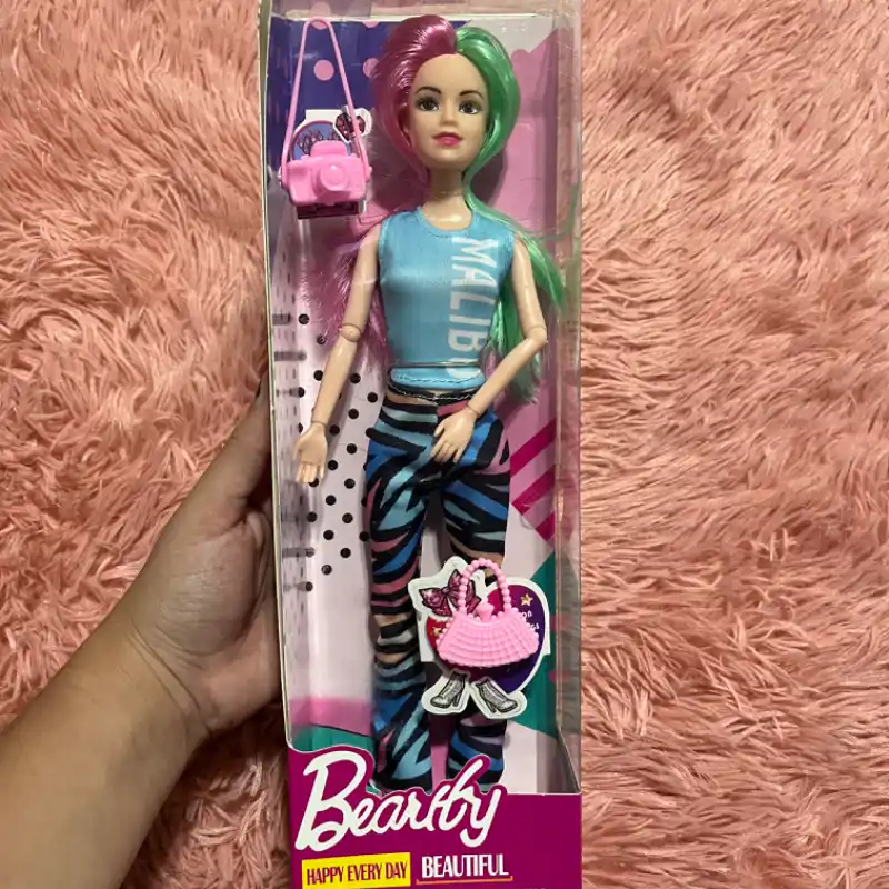 Muñecas Barbie con accesorios 