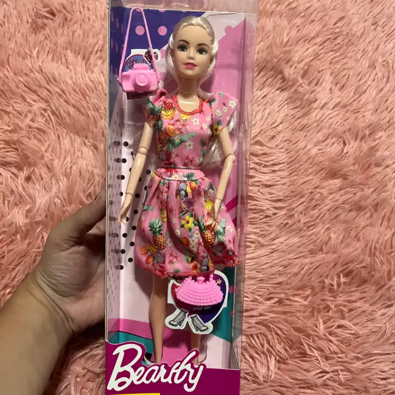 Muñecas Barbie con accesorios 