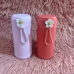 Pomos de cristal engomados por fuera