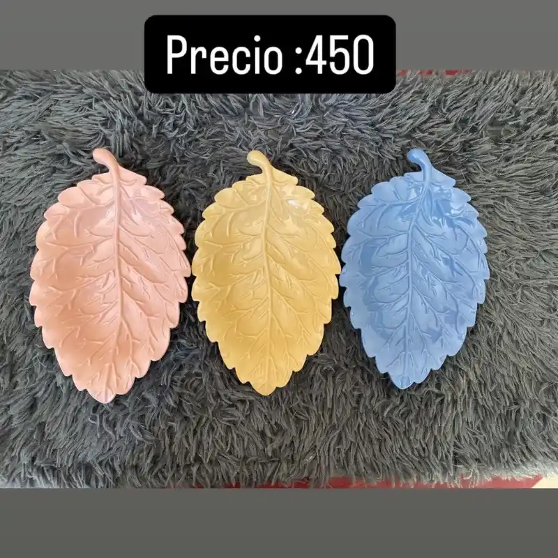 Bandejas pequeñas tipo hoja