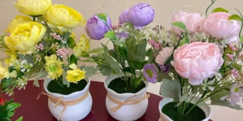 Macetas con rosas