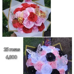 Ramo 25 rosas eternas