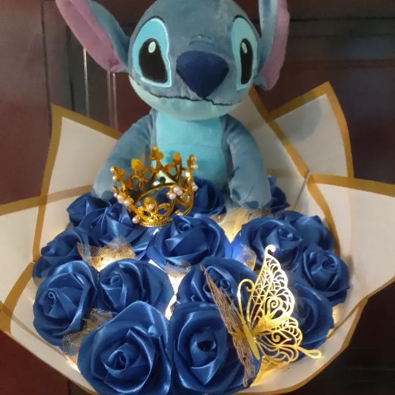 Arreglo de Rosas con peluche