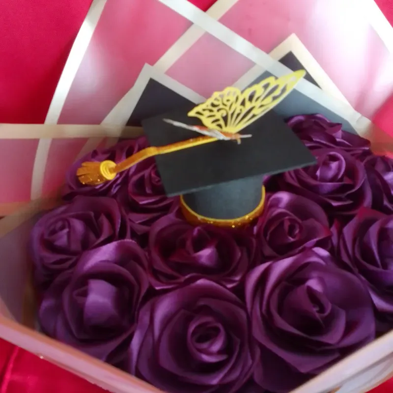 Ramo para graduación  15 rosas