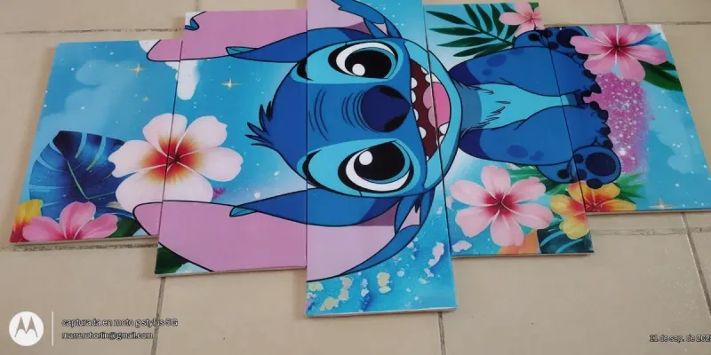 Cuadro Animado de Stitch Vertical 