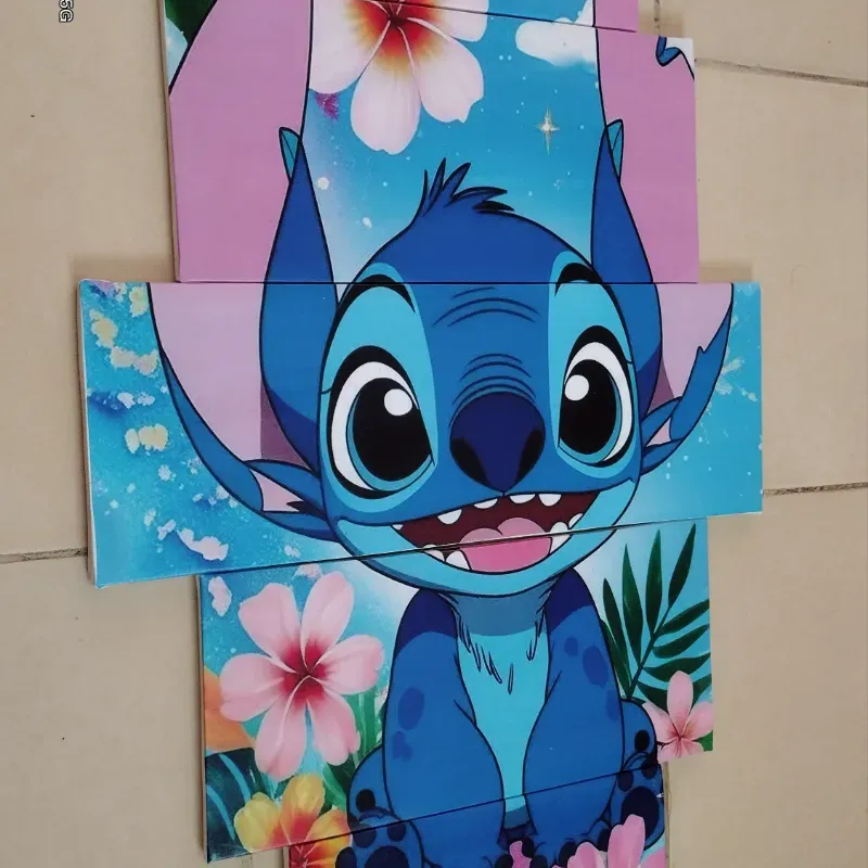 Cuadro Animado de Stitch Vertical 