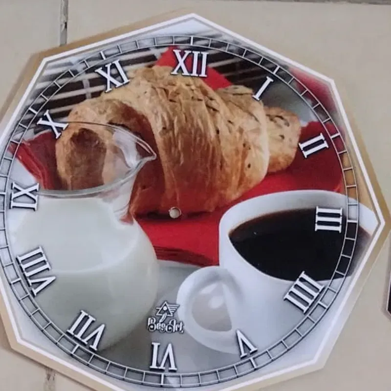 RELOJ DE PVC HEXAGONAL 