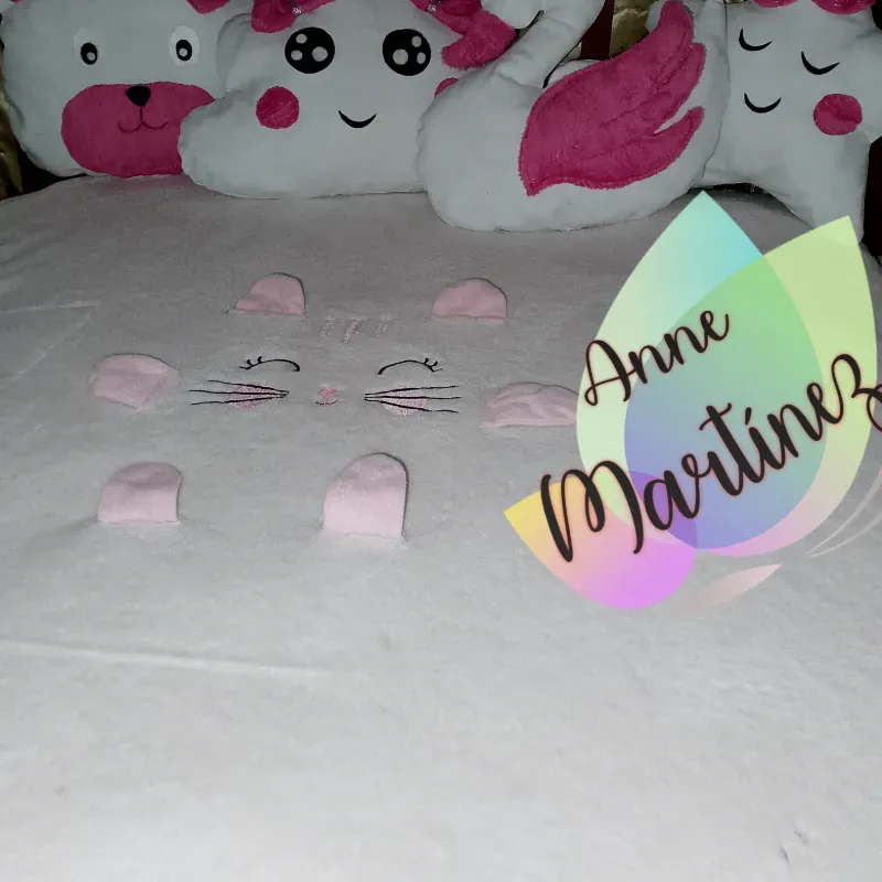 Conjunto de cuatro cojines decorativos