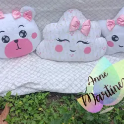 Conjunto de tres cojines decorativos