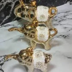 Set d 3 elefantes dorados