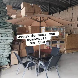 Juego de Mesa Con Sombrilla