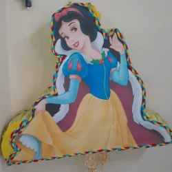 Piñata Blanca Nieves Grande