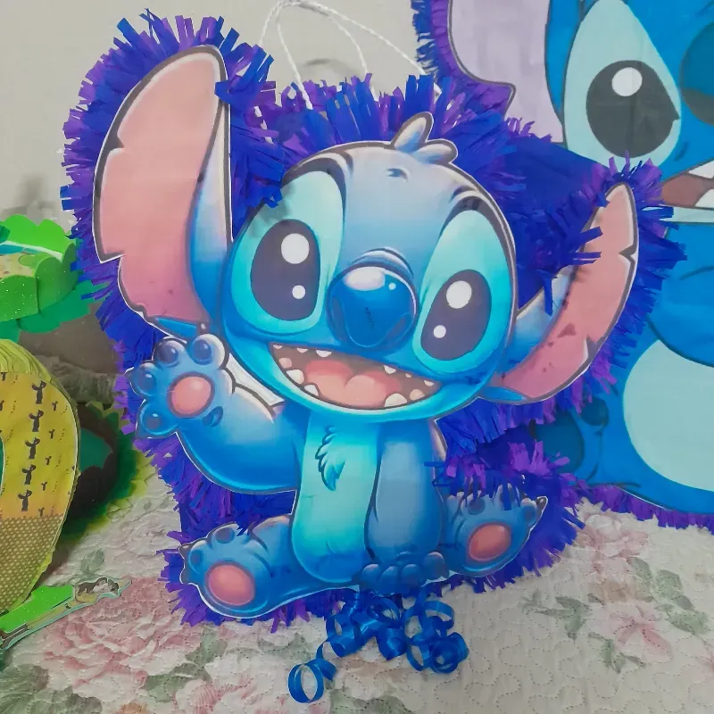 Piñata de stich 