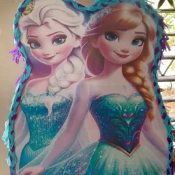 Piñata frozen 