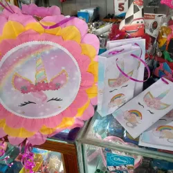 Piñata pequeña de unicornio 