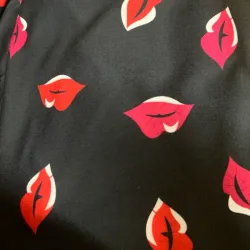 Negro con Besitos Pijama