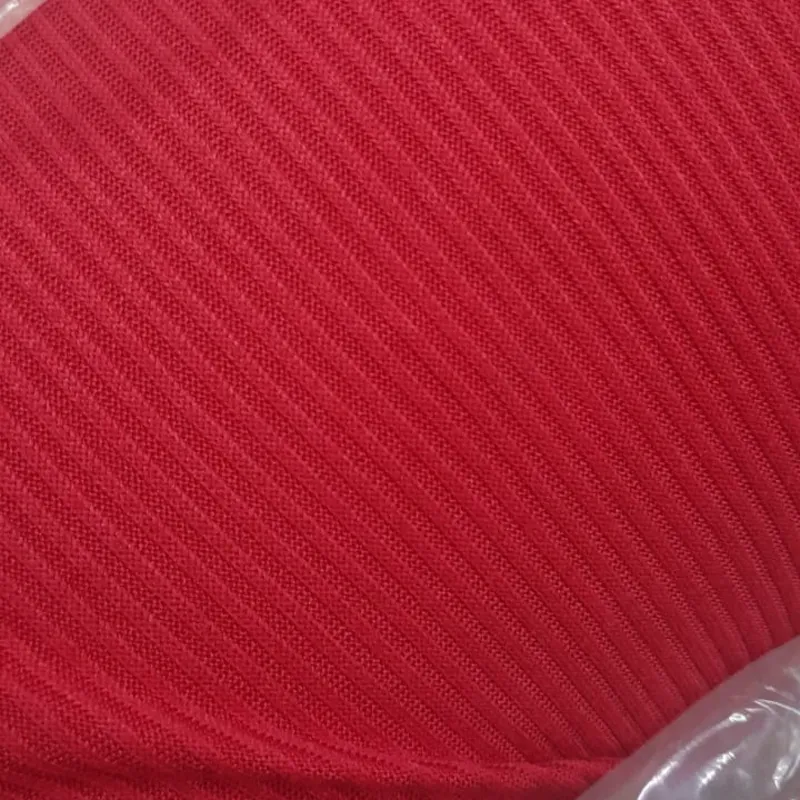 Rojo Brush