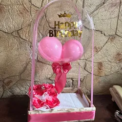 Caja con globo y flores 💐🎁