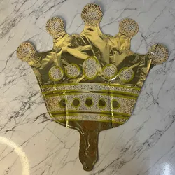 Globo en forma de corona 💛