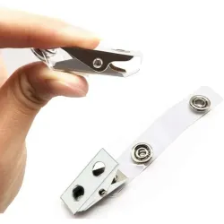 Clip metálico para credenciales 