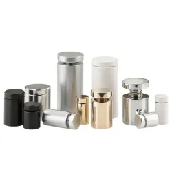 Embellecedor metálico