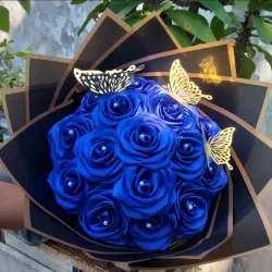 Ramos de 16 Rosas Eternas 