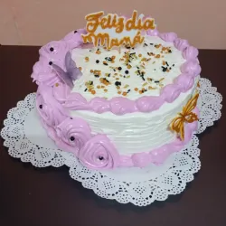 Cake relleno de leche condensada hecha fanguito
