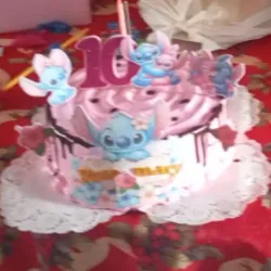 Cakes personalizados relleno de guayaba