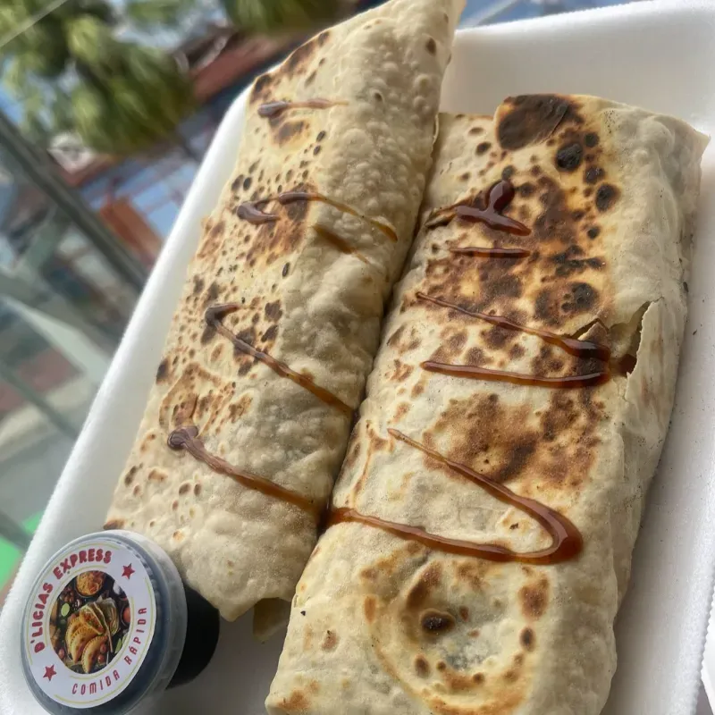 Burrito de pechuga de pollo