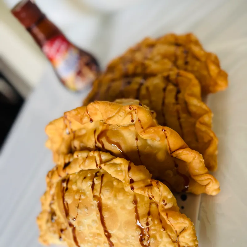 EMPANADA DE LECHE CONDENSADA