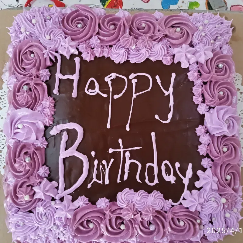 Cake bombón cuadrado de 32 cm