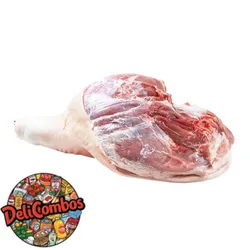 Pernil de cerdo con hueso y piel 