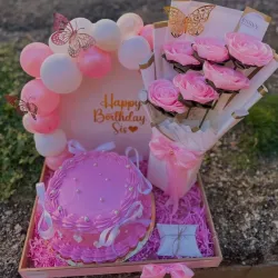 Cajita con mini cake y ramo 💐